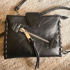 BCBGeneration Aubry Black Crossbody bag